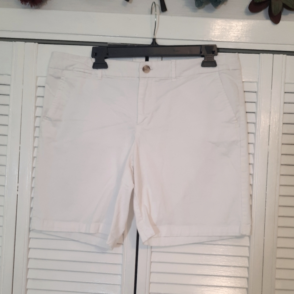 Vtg khaki by Gap roll up boyfriend shorts optic white sz 12 *D6